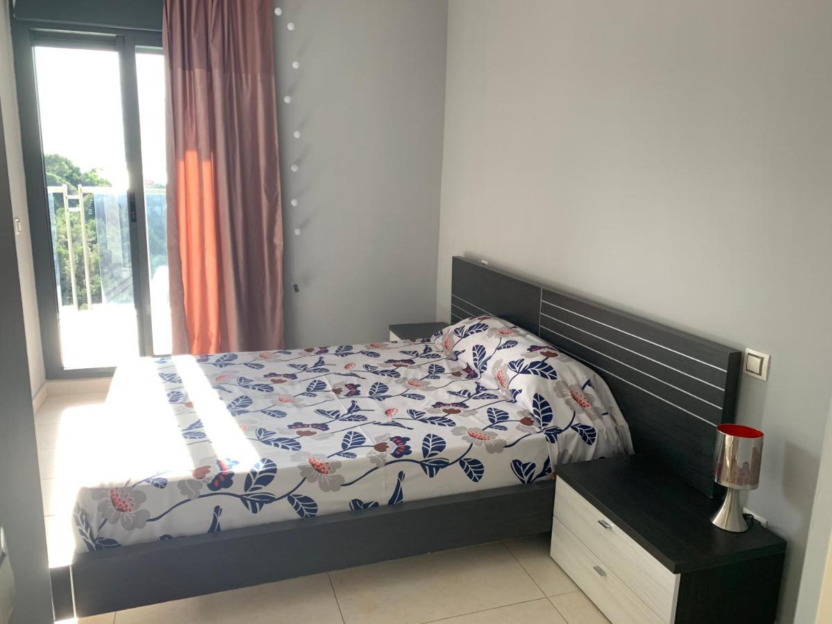 Con Buena Ubicacion Apartment